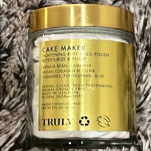 TRULY Cake Maker NWT Tightening Butt & Leg Polish